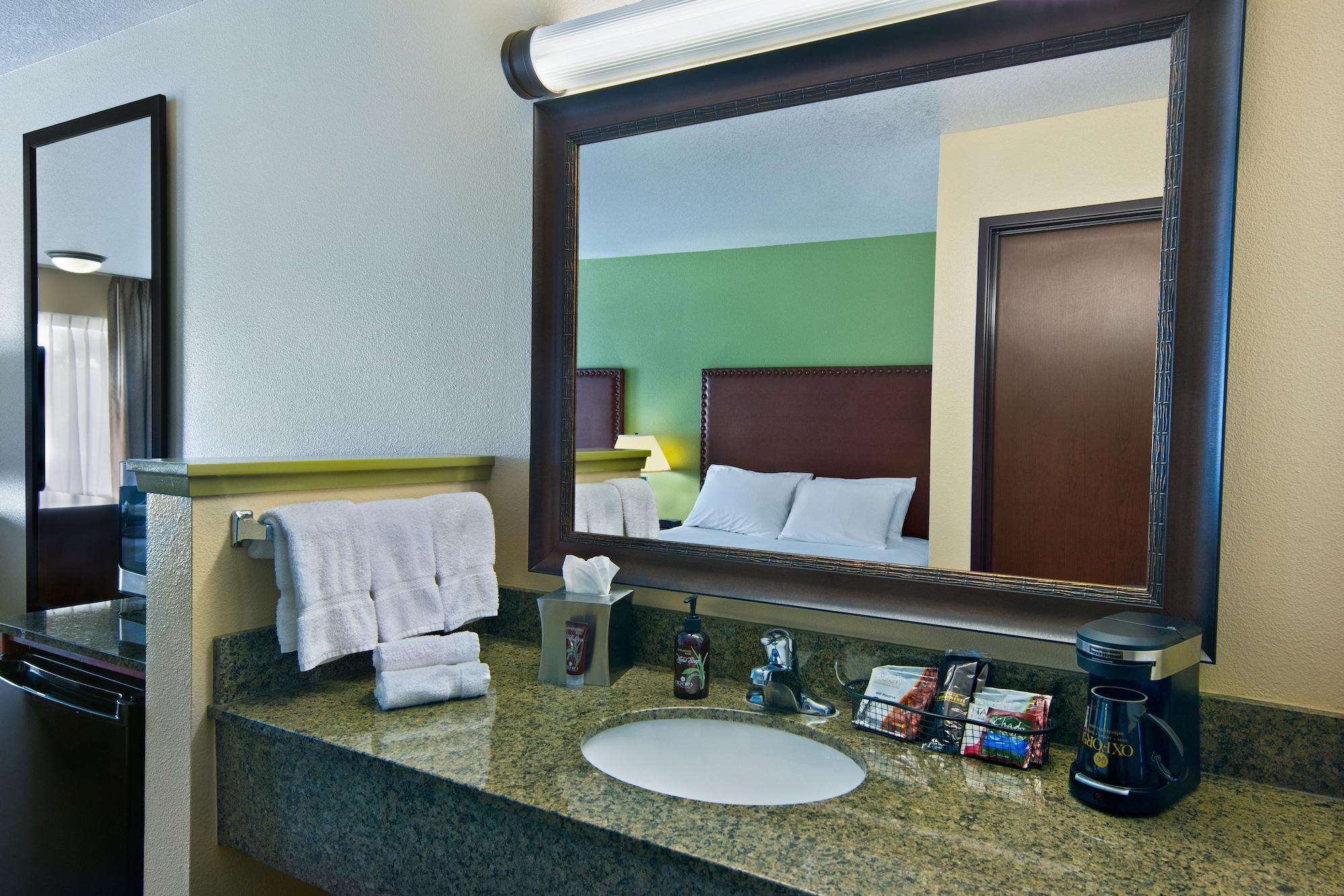 Oxford Suites Hermiston Exterior foto