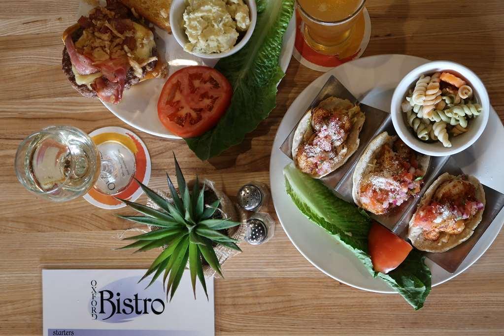 Oxford Suites Hermiston Restaurant foto